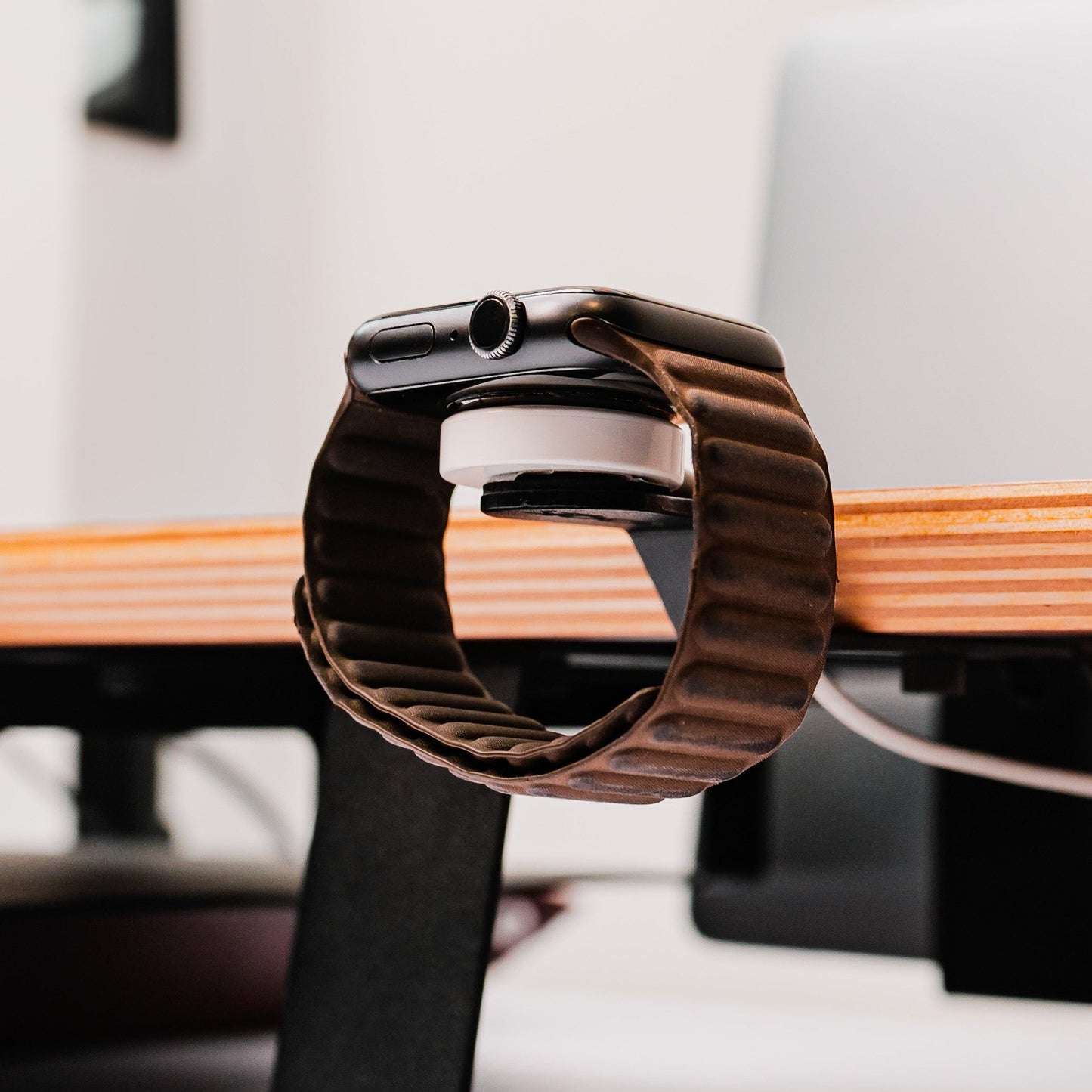 Apple Watch Dock Holder for NOOK Desk Shelf Pro