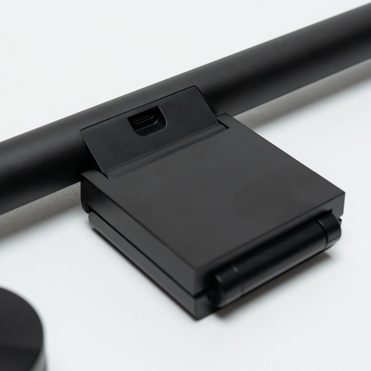 Screenbar Lamp Lampu Monitor Hanging Light by Press Play