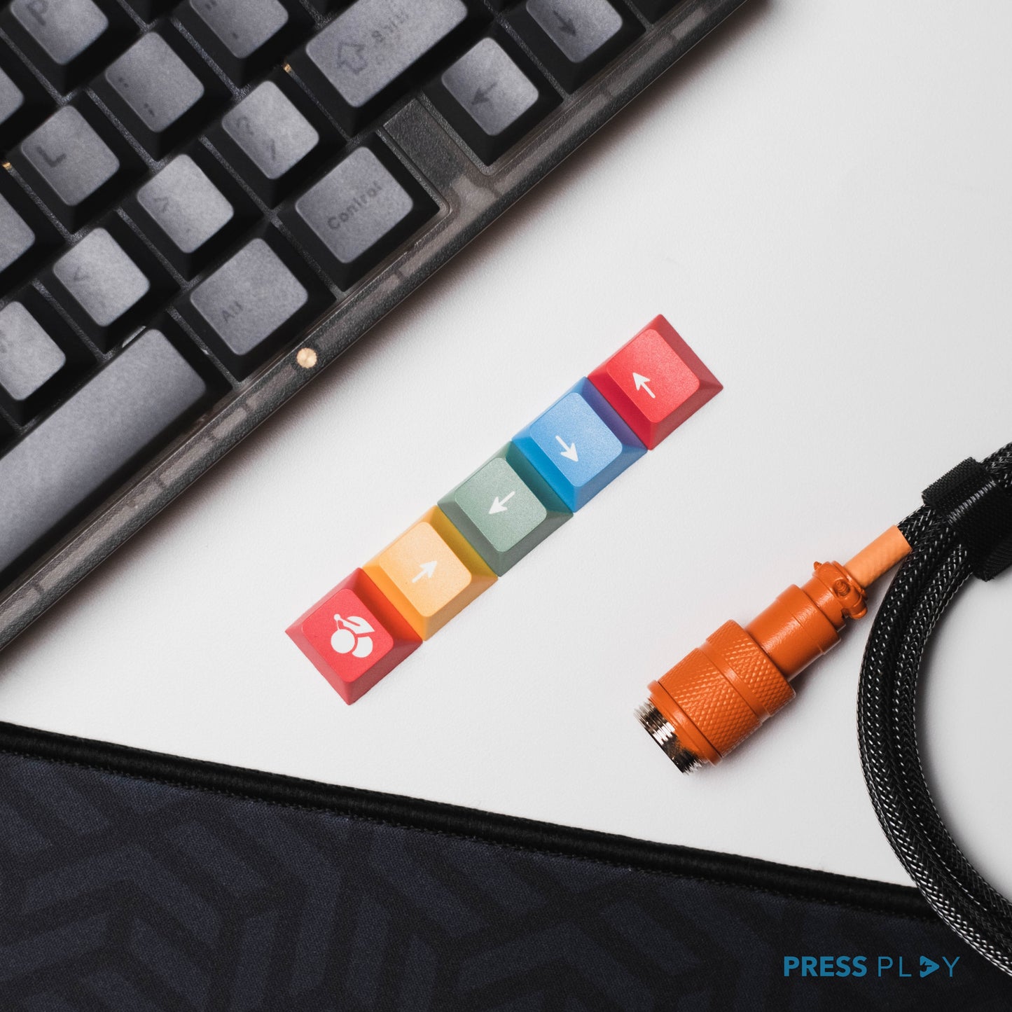BLACKOUT PBT Dye Sub Sublimated Keycaps Keycap Set
