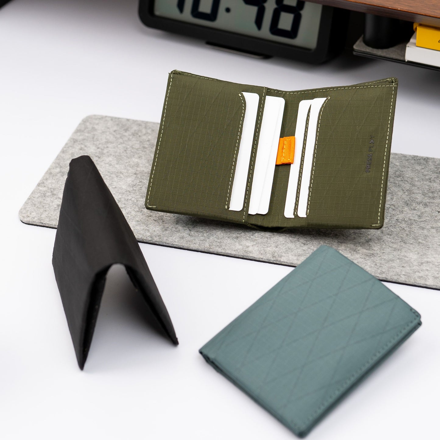 KINETIC Bifold Slim X-Pac Wallet Dompet Sintetis Pria by Press Play