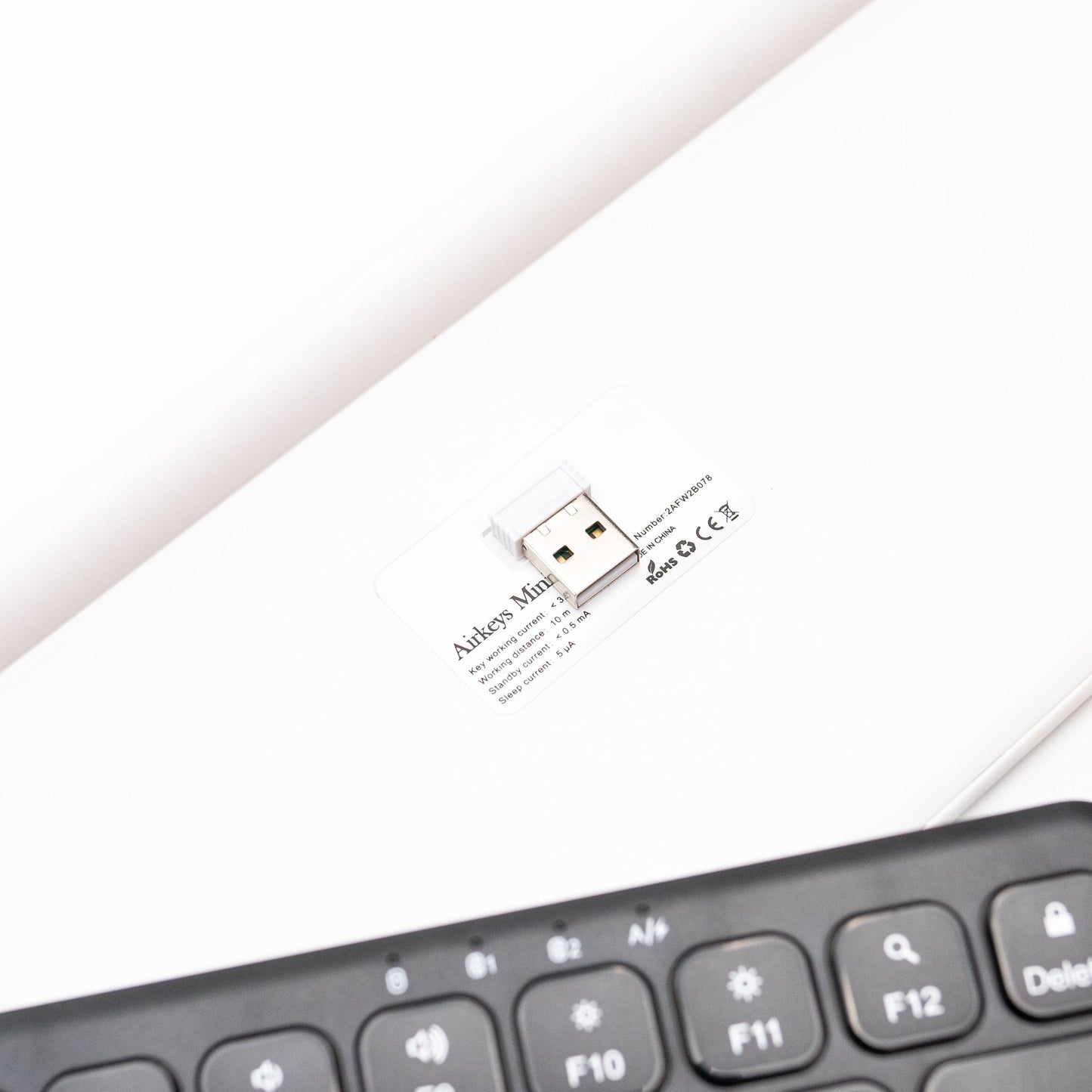 AirKeys Wireless Compact Keyboard Bluetooth 2.4G Dongle by Press Play