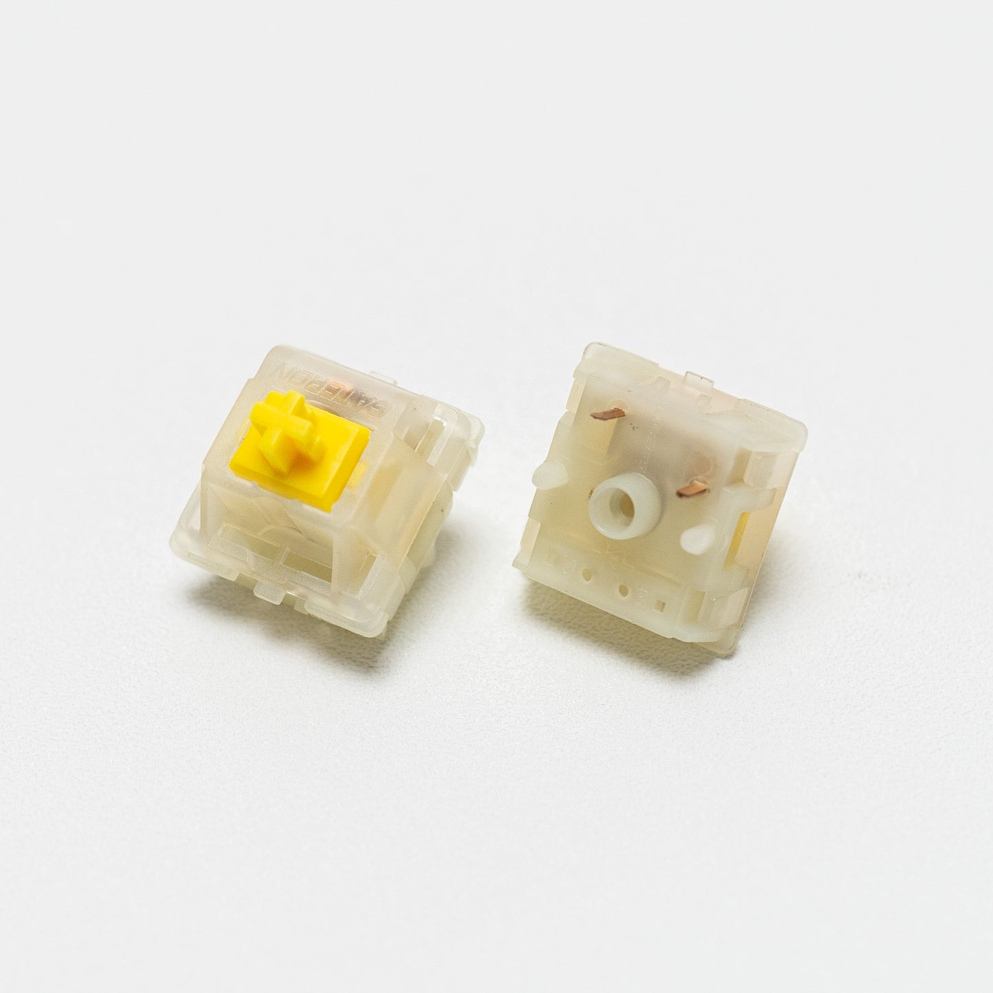 GATERON CAP Milky Yellow KS-25 V2 Linear Switch 50g Plate Mount