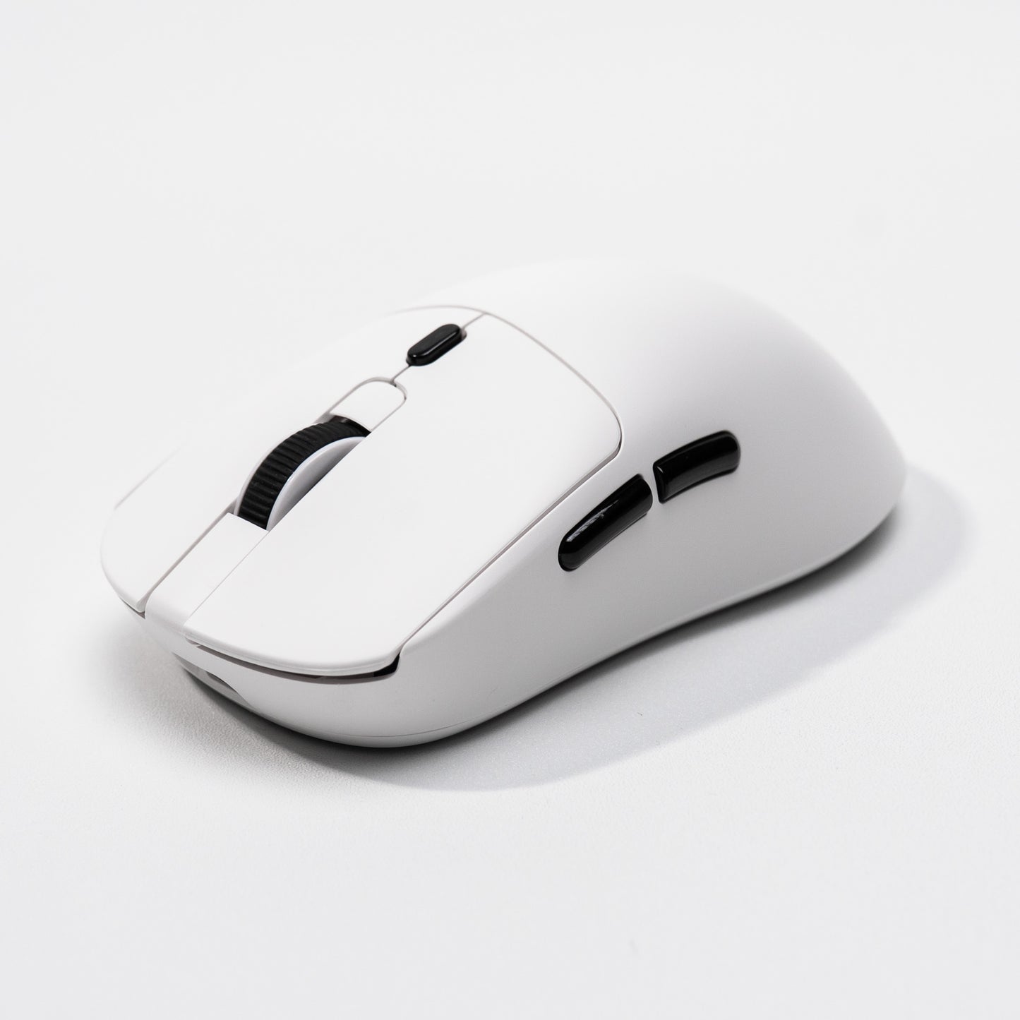 ICARUS V2 Nearlink PAW3395 Wireless Gaming Mouse