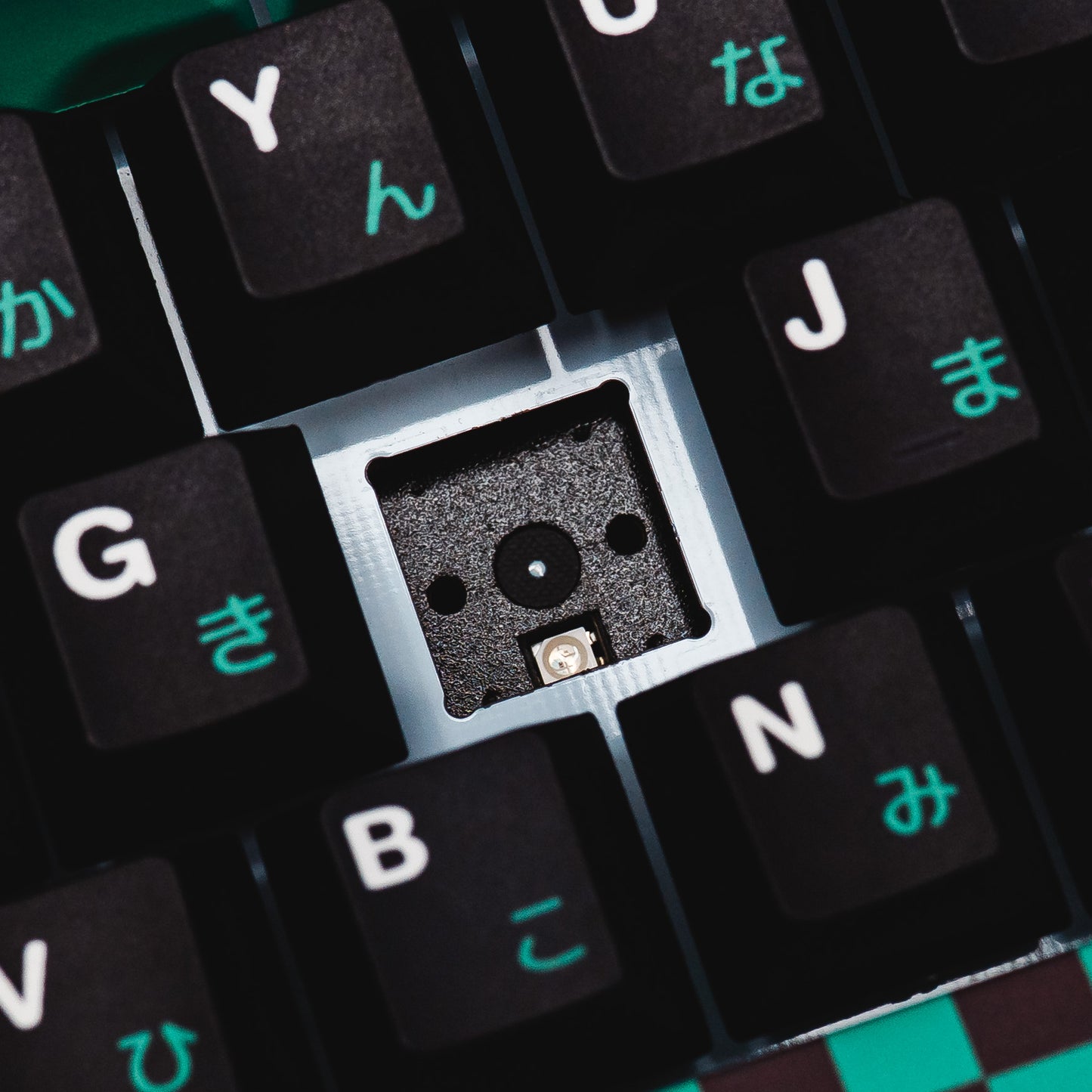 [Press Play x Demon Slayer] ESSENTIAL75 HE TANJIRO Edition 75% Rapid Trigger Hall Effect Keyboard