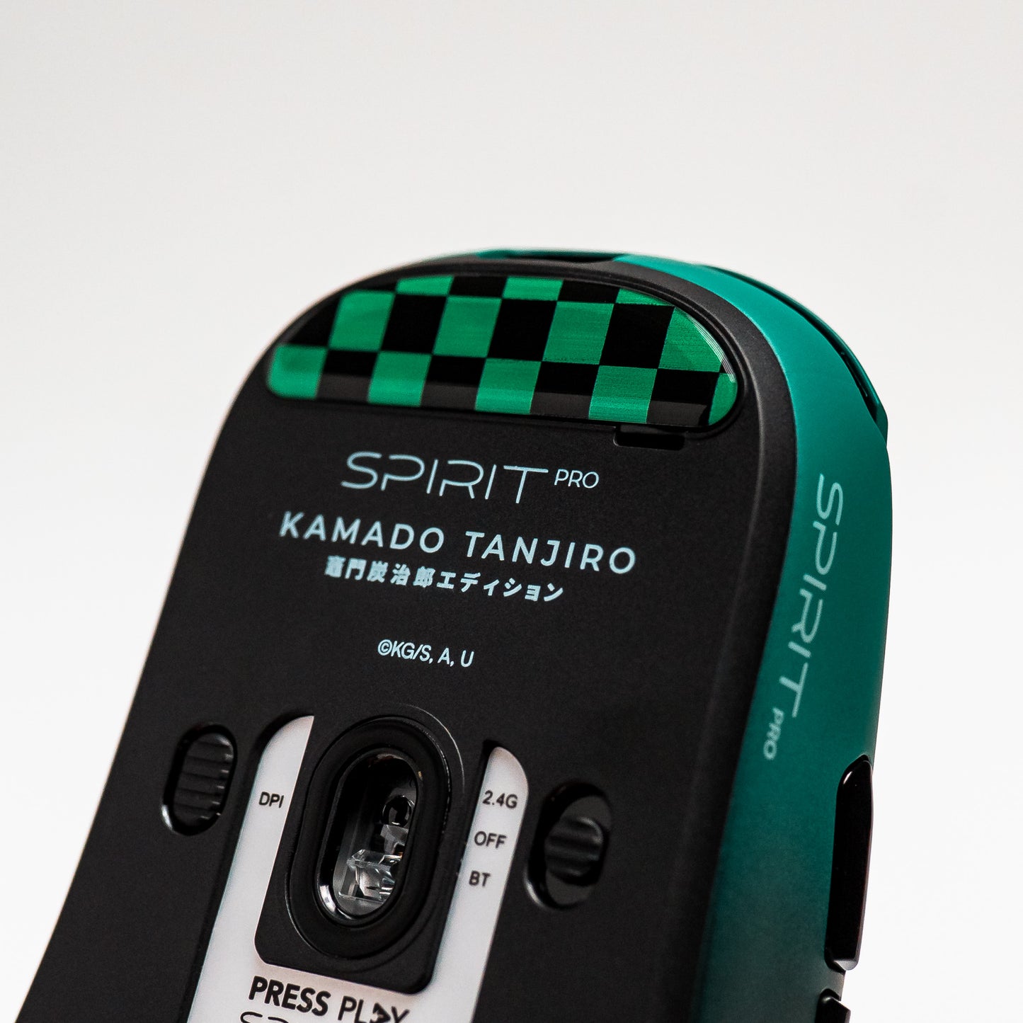 PRESS PLAY x DEMON SLAYER SPIRIT Pro 3395 - Kamado Tanjiro Edition