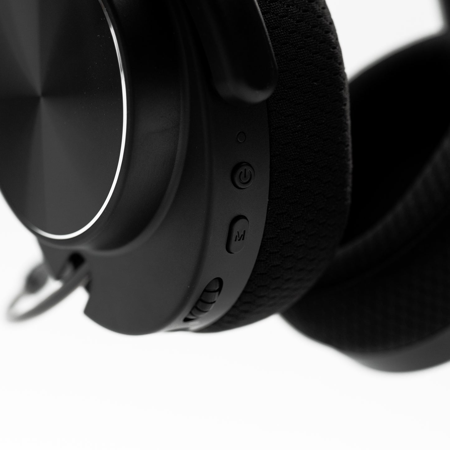POLARIS Pro Quad-Mode Gaming Headphones with Retractable Mic