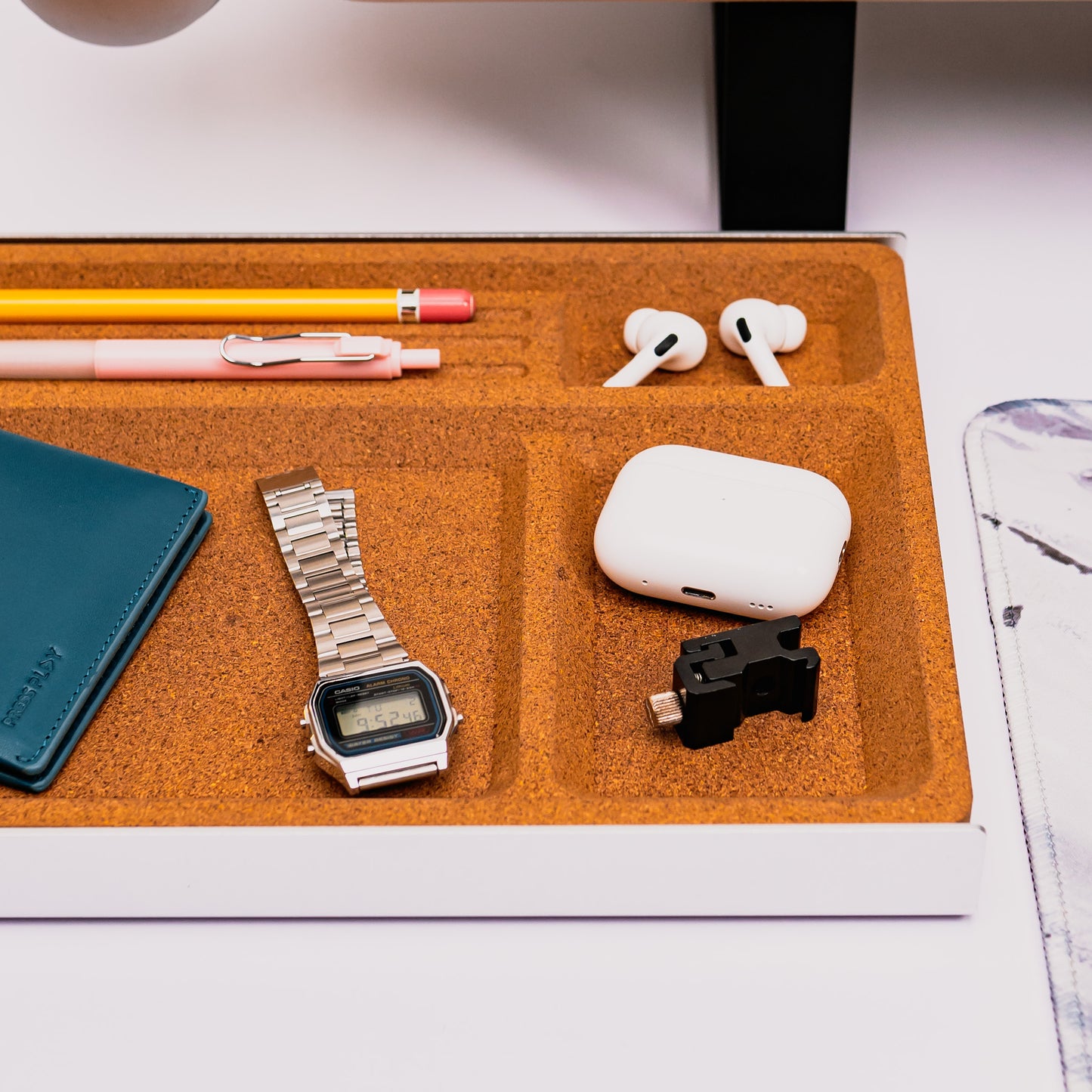 NOOK CORK DESK TRAY Standalone Wooden Tray Organizer