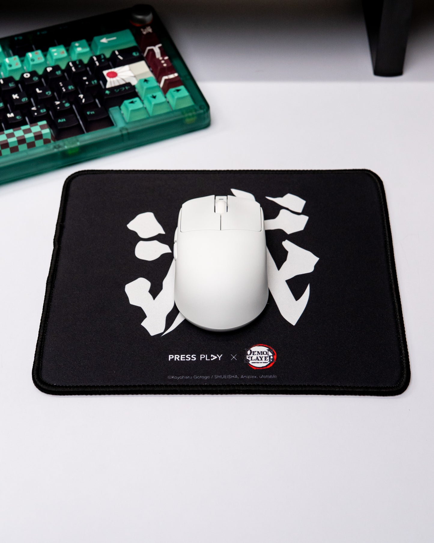 [PRESS PLAY x DEMON SLAYER] 'DESTROY' Kanji Demon Slayer Corps Logo 24x20 Mousepad