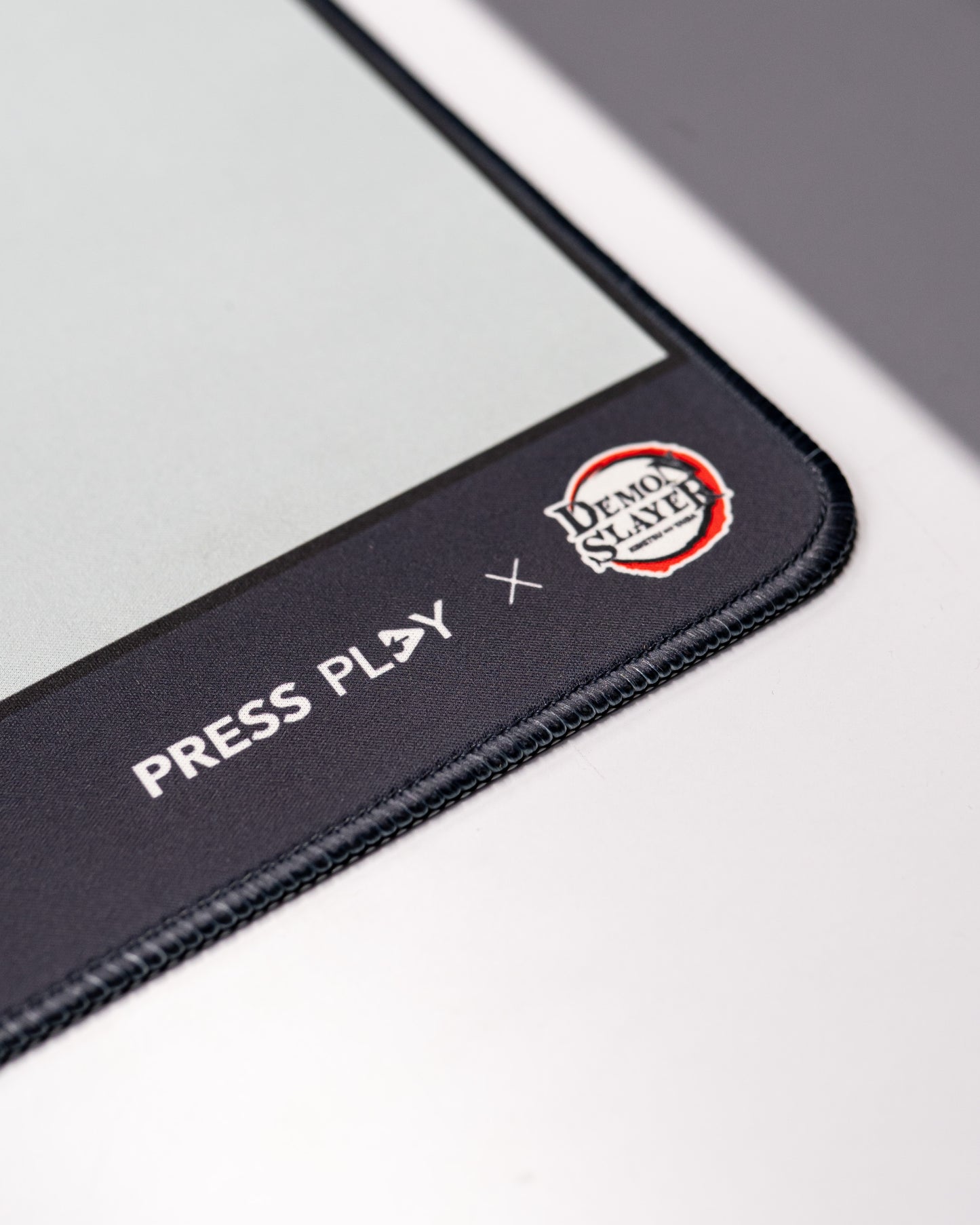 [PRESS PLAY x DEMON SLAYER] HANAFUDA 40x90 Gaming Deskmat Mousepad