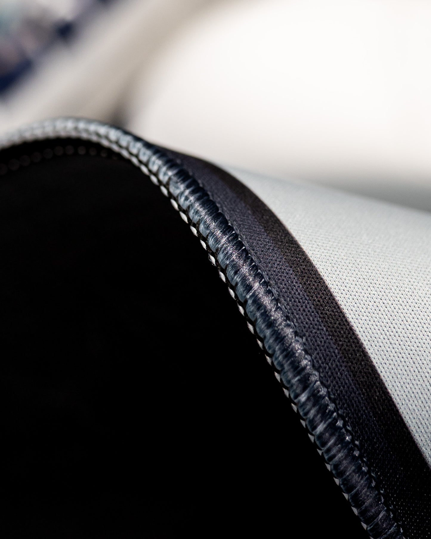 [PRESS PLAY x DEMON SLAYER] HANAFUDA 40x90 Gaming Deskmat Mousepad