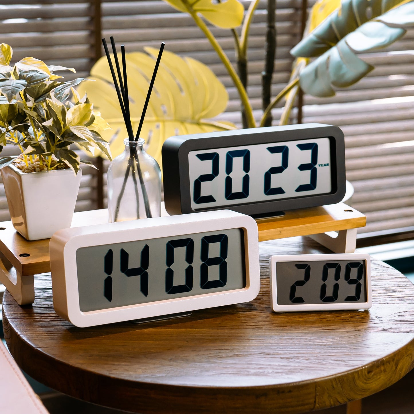 Digital Desk Clock LCD by Press Play